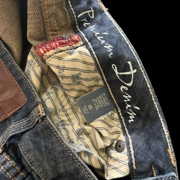 NWT Converse One Star Delancey Straight Leg Women's Jeans Size 26 - Picture 5 of 10